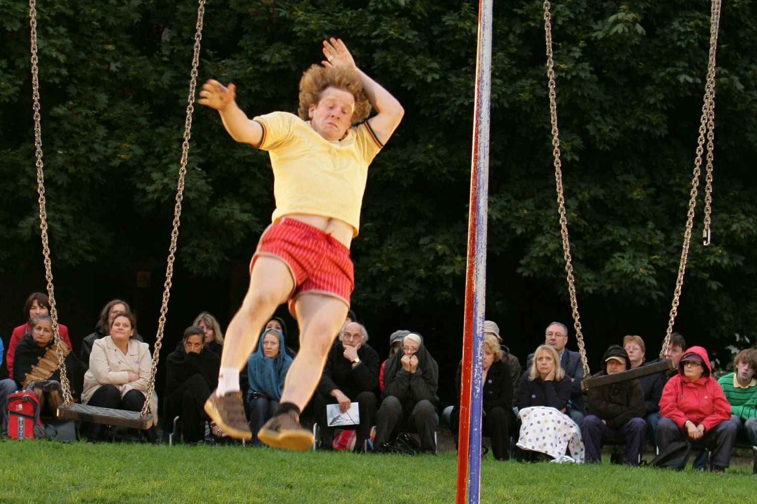 Decky Does a Bronco (2010) - photo